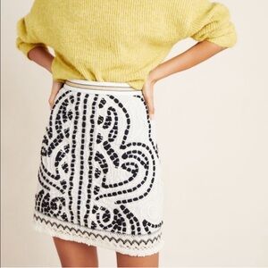 White Embroidered Mini Skirt with Black Pattern (Boho-artisanal)